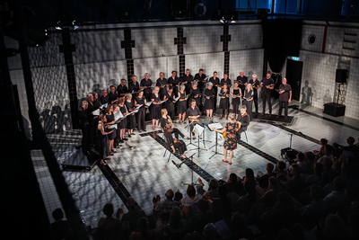 Der Chor singt im Neubad